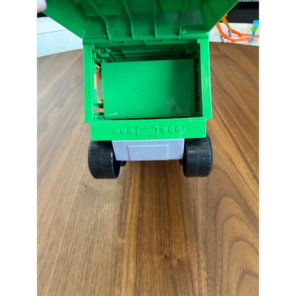 Paw Patrol Rocky Recycle Truck Toy Set with Chase Car and Robo-Dog Figure Green